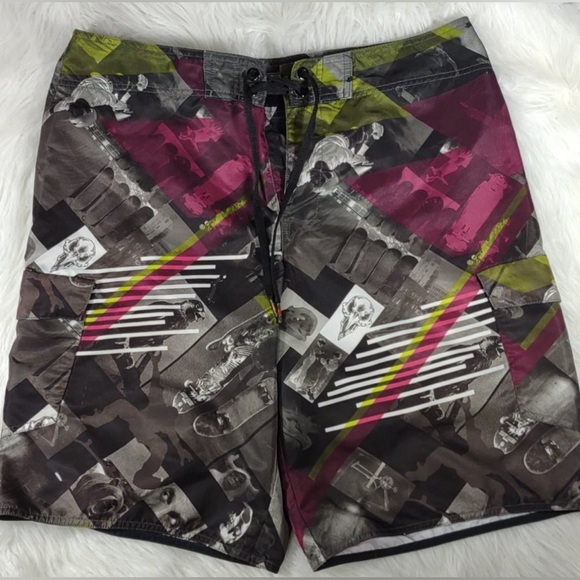 Tony Hawk Multicolor Graphic Cargo Board Shorts 34 EUC - Picture 1 of 5